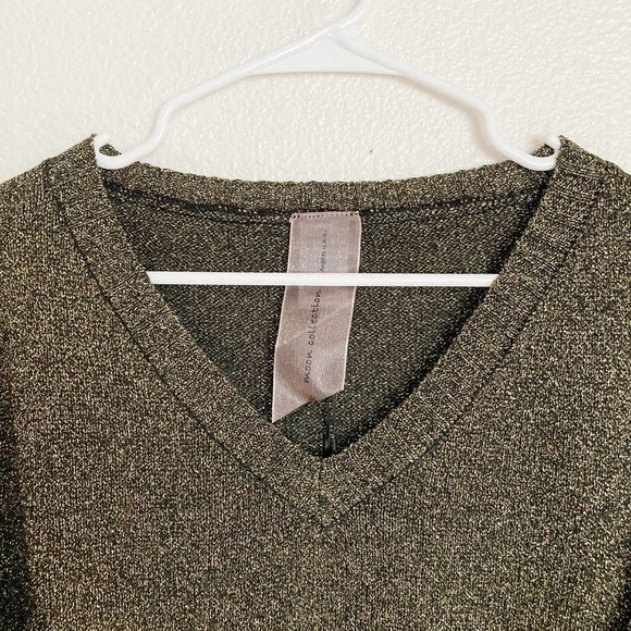 Gold Metallic Sweater Pullover V-Neck High-Low Hem Glitter Moon Collection Sz S - Picture 3 of 6